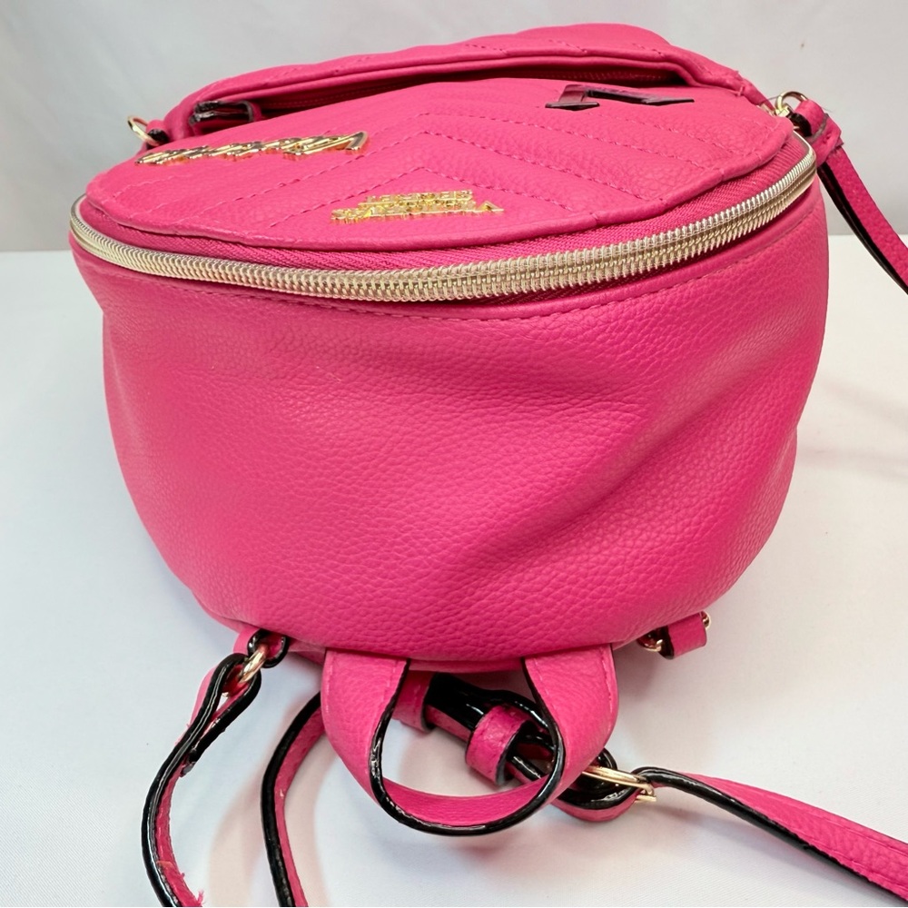 Victoria's Secret Vibrant Pink Quilted Backpack NWOT - Picture 10 of 16